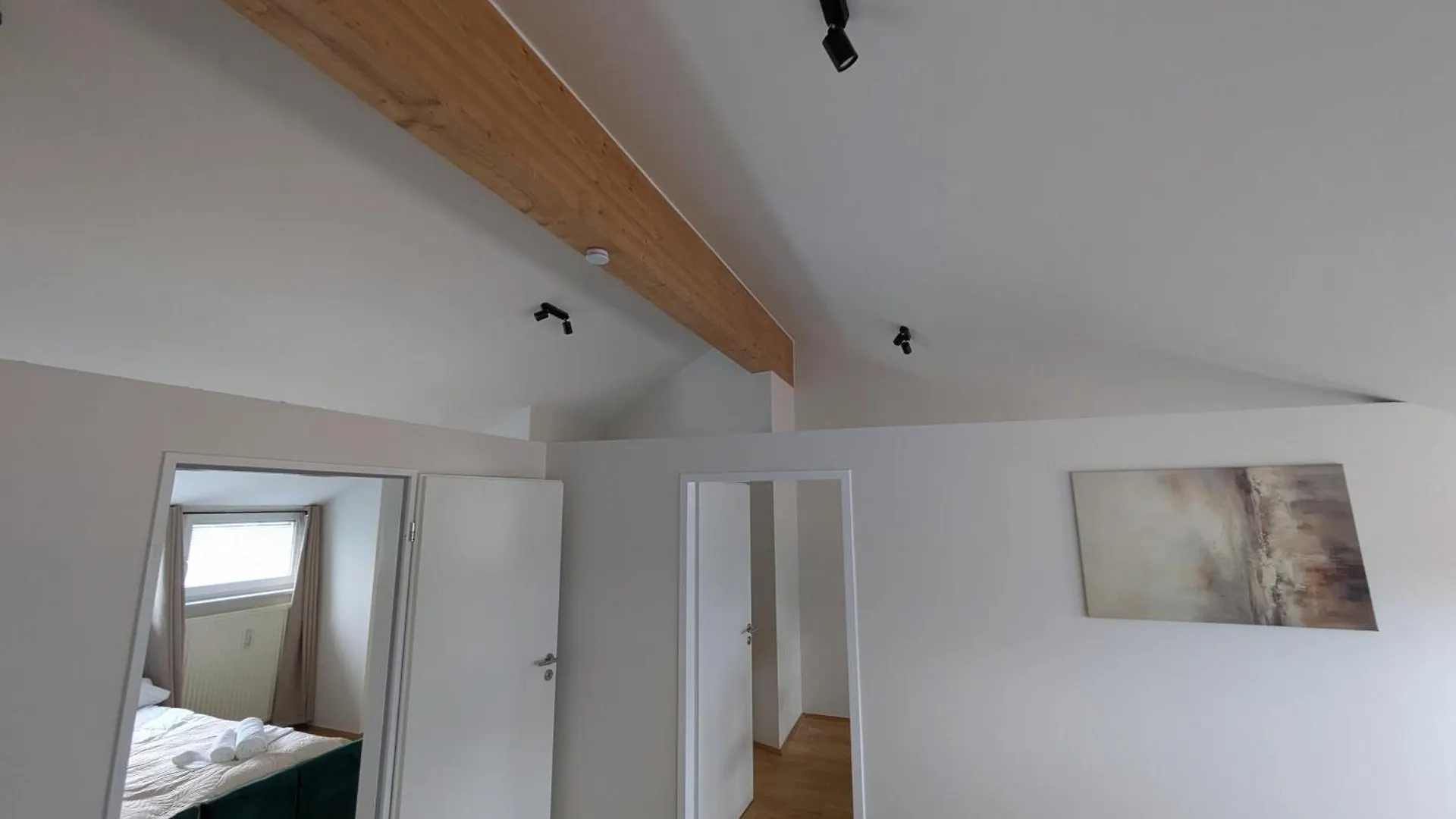 Munich Large Apartment 155 Qm And 5 Bedrooms With Roof Terrace In Centrally Located 1 To 14 Guests Tyskland